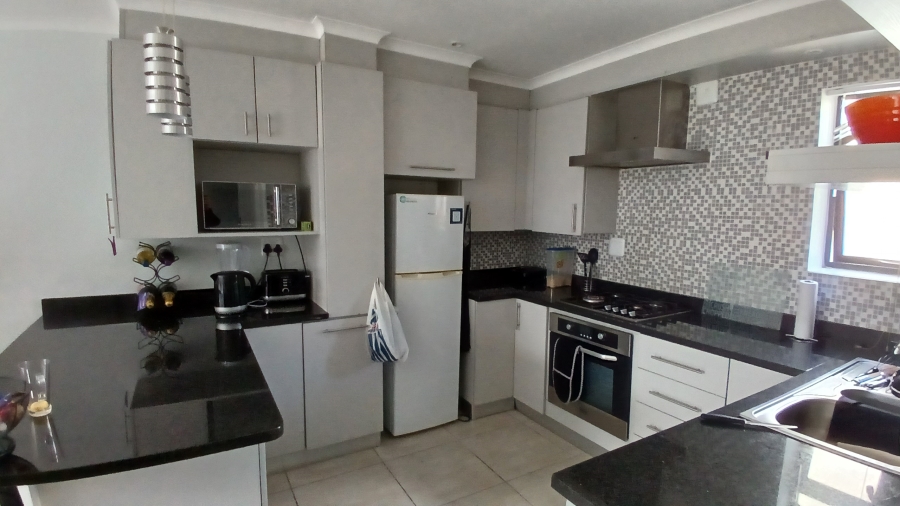 1 Bedroom Property for Sale in Charlo Eastern Cape